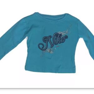 Girls Nike long sleeve shirt size 4